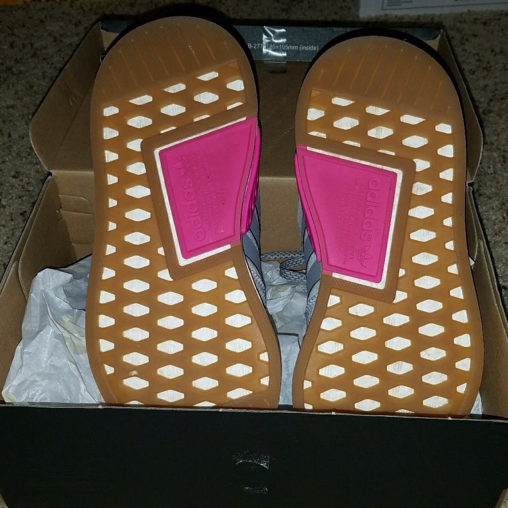 ADIDAS ORG W NMD R2-GREY/PINK - Picture 4 of 7